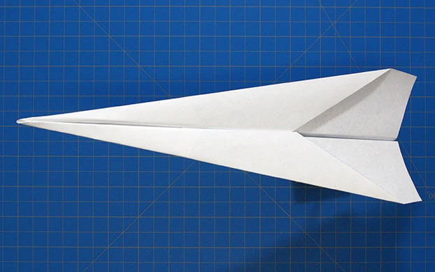 The Dart 紙飛機